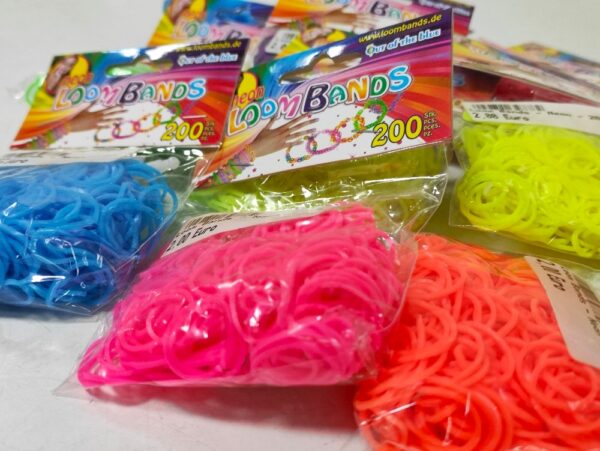 Loom Ringe, Loom Bands, Webrahmen, Monstertail, Loombänder – Bild 3